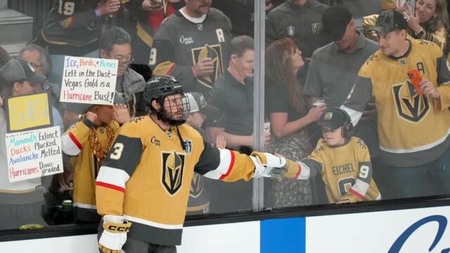يعود Brayden McNabb إلى اللعب في اللعبة 3 لـ Golden يعود Brayden McNabb إلى اللعب في اللعبة 3 لـ Golden Knights
| itg-ar.com