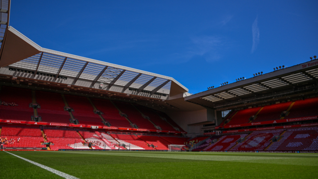 يقدم ليفربول العقد لابن اللاعب السابق بينما يتم إطلاق سراح يقدم ليفربول العقد لابن اللاعب السابق بينما يتم إطلاق سراح البطل غير المعروف في الليلة التاريخية وهو واحد من 12 لاعبًا
| itg-ar.com