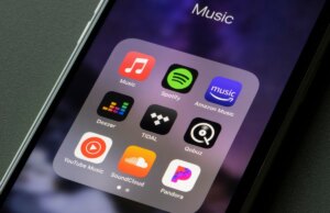 يمكن لأداة Deezer الجديدة التعرف على موسيقى الذكاء الاصطناعي من Spotify وApple Music وغيرها
| itg-ar.com يمكن لأداة Deezer الجديدة التعرف على موسيقى الذكاء الاصطناعي من Spotify وApple Music وغيرها
| itg-ar.com