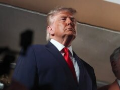 يوجه ترامب ردود فعل مختلفة كثيرًا في نهائيات الدوري الاميركي للمحترفين عما فعل في مباراة اللقب الوطني CFP
| itg-ar.com يوجه ترامب ردود فعل مختلفة كثيرًا في نهائيات الدوري الاميركي للمحترفين عما فعل في مباراة اللقب الوطني CFP
| itg-ar.com