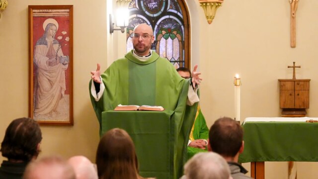 ‘He Didn’t Judge Us’: The Priest Throwing a Lifeline to Men Leaving Prison | itg-ar.com