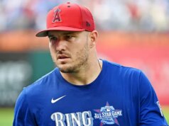 MLB All-Str Mike Trout يغلق فكرة مغادرة لوس أنجلوس، ويقول إن المشككين يغذون الضغط لإعادة الملائكة إلى التصفيات
| itg-ar.com MLB All-Str Mike Trout يغلق فكرة مغادرة لوس أنجلوس، ويقول إن المشككين يغذون الضغط لإعادة الملائكة إلى التصفيات
| itg-ar.com