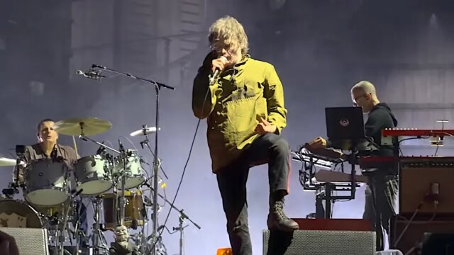 My Chemical Romance تؤدي "سيارة إسعاف" نادرة على الهواء مباشرة لأول مرة على الإطلاق: شاهد
| itg-ar.com