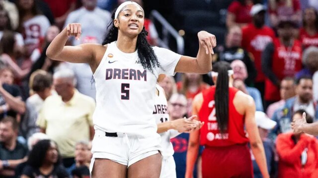 WNBA يوقف مدرب تيمبو ساندي برونديلو بسبب تعليقه على "الأنواع WNBA يوقف مدرب تيمبو ساندي برونديلو بسبب تعليقه على "الأنواع المحمية" بشأن Angel Reese
| itg-ar.com