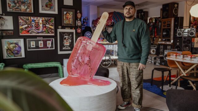 أحضر فنان "ICE Pops" إلى حرم جامعي في تكساس. تم إيقاف العرض منذ أيام
| itg-ar.com