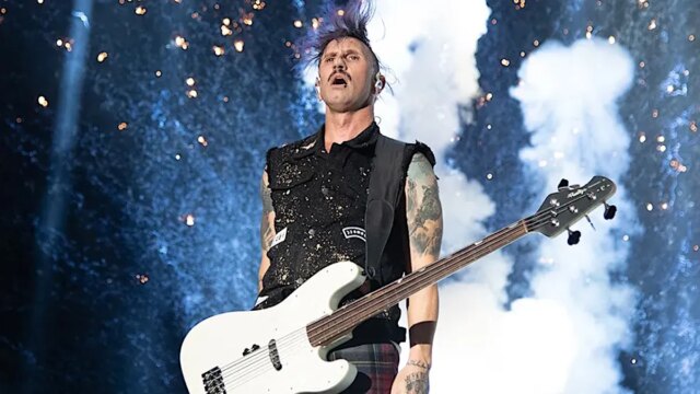إريك باس من Shinedown يبتعد عن الجولة بسبب "حادث خطير إريك باس من Shinedown يبتعد عن الجولة بسبب "حادث خطير للغاية في الصحة العقلية"
| itg-ar.com