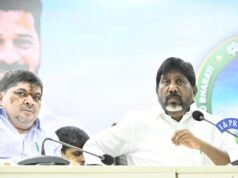 ارتفعت ديون Telangana المستحقة من 90.161 كرور روبية إلى 8.21 كرور روبية في فترة BRS البالغة 10 سنوات: بهاتي فيكراماركا
| itg-ar.com ارتفعت ديون Telangana المستحقة من 90.161 كرور روبية إلى 8.21 كرور روبية في فترة BRS البالغة 10 سنوات: بهاتي فيكراماركا
| itg-ar.com