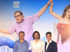 الصور: راجكومار هيراني وأحمد خان وآخرون يحضرون العرض الأول لفيلم Tera Yaar Hoon Main
| itg-ar.com الصور: راجكومار هيراني وأحمد خان وآخرون يحضرون العرض الأول لفيلم Tera Yaar Hoon Main
| itg-ar.com