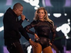 بيونسيه تنضم إلى JAY-Z في “الشك المعقول” في استاد يانكي: شاهد
| itg-ar.com بيونسيه تنضم إلى JAY-Z في "الشك المعقول" في استاد يانكي: شاهد
| itg-ar.com