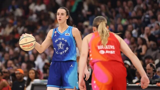 تجتذب لعبة WNBA All-Star جماهيرًا قياسية حيث يتفوق فريق Caitlin Clark's Team Spoon على Team Coop
| itg-ar.com