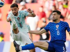 تحديثات مباشرة لدور الـ 32 لكأس العالم FIFA: مباراة خروج المغلوب بين البرتغال وكرواتيا جارية
| itg-ar.com تحديثات مباشرة لدور الـ 32 لكأس العالم FIFA: مباراة خروج المغلوب بين البرتغال وكرواتيا جارية
| itg-ar.com