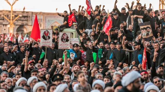 ترامب يهدد إيران بعد أن شهدت جنازة آية الله علي ترامب يهدد إيران بعد أن شهدت جنازة آية الله علي خامنئي دعوات لقتله
| itg-ar.com