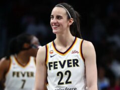 تسلط كيتلين كلارك الضوء على 3 من لاعبي Fever الذين تم اختيارهم من بين اللاعبين المبتدئين في لعبة WNBA All-Star لعام 2026
| itg-ar.com تسلط كيتلين كلارك الضوء على 3 من لاعبي Fever الذين تم اختيارهم من بين اللاعبين المبتدئين في لعبة WNBA All-Star لعام 2026
| itg-ar.com