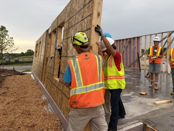 تعرض Twin Cities Habitat منازل جديدة بأسعار معقولة | itg-ar.com تعرض Twin Cities Habitat منازل جديدة بأسعار معقولة
| itg-ar.com
