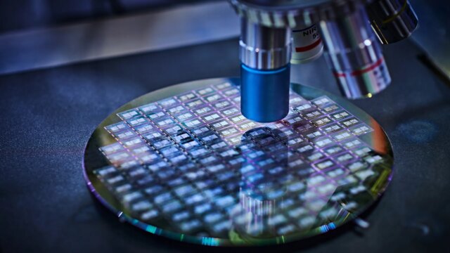 تعمل شركة Micron على تعزيز سلسلة توريد الرقائق الأمريكية بدفعة لتصنيع الرقائق بقيمة 3 مليارات دولار
| itg-ar.com