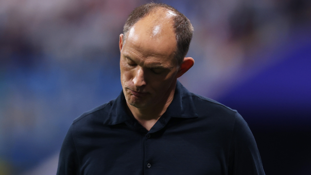 جيمي أوهارا يطالب بإقالة توماس توخيل في صخب كبير بعد جيمي أوهارا يطالب بإقالة توماس توخيل في صخب كبير بعد الخروج "الجبان" من كأس العالم
| itg-ar.com