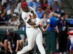 حصل نجم الكاردينالز جوردان ووكر على أموال من فوز Home Run Derby أكثر من راتب 2026
| itg-ar.com حصل نجم الكاردينالز جوردان ووكر على أموال من فوز Home Run Derby أكثر من راتب 2026
| itg-ar.com