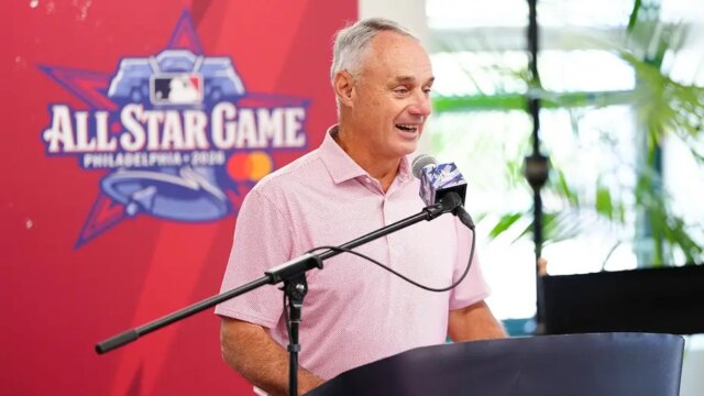 داخل مفاوضات MLB CBA بينما يناقش مانفريد، اتحاد اللاعبين التنفيذيين داخل مفاوضات MLB CBA بينما يناقش مانفريد، اتحاد اللاعبين التنفيذيين القضايا بينما يحاول الجانبان إنقاذ موسم 2027
| itg-ar.com