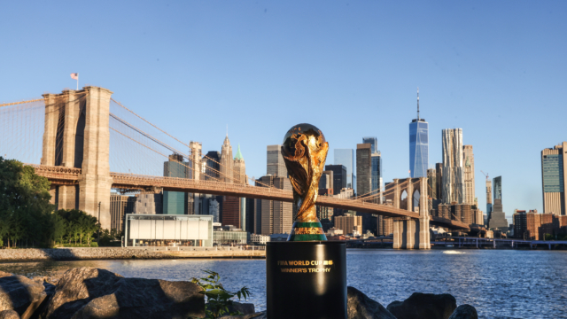 رد فعل عنيف في نصف نهائي كأس العالم مع غضب رد فعل عنيف في نصف نهائي كأس العالم مع غضب المشجعين الأمريكيين والمطالبة بتغيير جدول المباريات الودية الأوروبية
| itg-ar.com