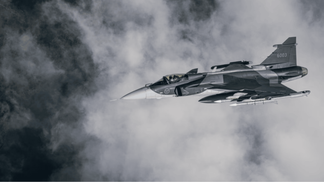 ستقوم شركة Saab بتزويد أوكرانيا بـ 16 طائرة مقاتلة من ستقوم شركة Saab بتزويد أوكرانيا بـ 16 طائرة مقاتلة من طراز Gripen E بموجب صفقة دفاعية جديدة
| itg-ar.com