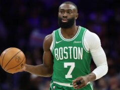 سيلتيكس يوافق على إرسال جايلين براون، أفضل لاعب في نهائيات 2024، إلى 76ers في صفقة ناجحة في دوري كرة السلة الأمريكي للمحترفين: تقرير
| itg-ar.com سيلتيكس يوافق على إرسال جايلين براون، أفضل لاعب في نهائيات 2024، إلى 76ers في صفقة ناجحة في دوري كرة السلة الأمريكي للمحترفين: تقرير
| itg-ar.com