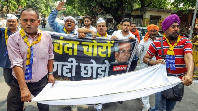 صف التبرع بمعبد رام: تطلب VHP من SIT التحقق من صف التبرع بمعبد رام: تطلب VHP من SIT التحقق من ادعاءات قادة المعارضة
| itg-ar.com