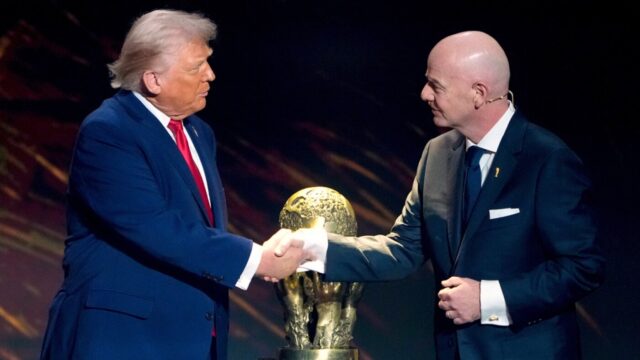 غضب تاريخي في كأس العالم بسبب قرار الفيفا "غير المفهوم" غضب تاريخي في كأس العالم بسبب قرار الفيفا "غير المفهوم" بالسماح للمهاجم الأمريكي بالوغون باللعب
| itg-ar.com