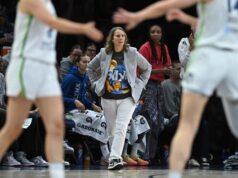 فاز فريق Lynx متصدر WNBA على فريق Fire 101-93
| itg-ar.com فاز فريق Lynx متصدر WNBA على فريق Fire 101-93
| itg-ar.com