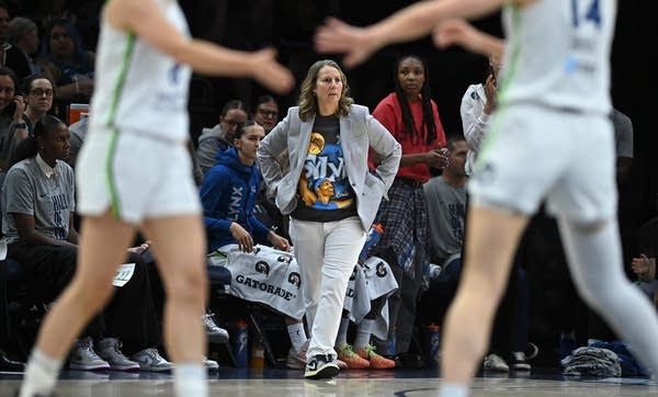 فاز فريق Lynx متصدر WNBA على فريق Fire 101-93 | فاز فريق Lynx متصدر WNBA على فريق Fire 101-93
| itg-ar.com