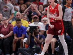 فاز كل من كيتلين كلارك وكايلا ماكبرايد بجائزة WNBA الكبرى
| itg-ar.com فاز كل من كيتلين كلارك وكايلا ماكبرايد بجائزة WNBA الكبرى
| itg-ar.com