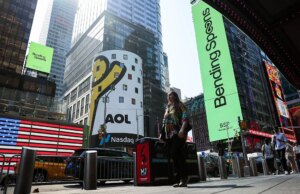 ما هو ثني الملاعق؟ مالك AOL وVimeo غير المعروف والذي أصبح الآن عامًا
| itg-ar.com ما هو ثني الملاعق؟ مالك AOL وVimeo غير المعروف والذي أصبح الآن عامًا
| itg-ar.com