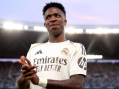مشجع ليفربول يطلب من النادي تجنب التعاقد مع فينيسيوس جونيور لأن النجم البالغ من العمر 17 عامًا سيكون أفضل
| itg-ar.com مشجع ليفربول يطلب من النادي تجنب التعاقد مع فينيسيوس جونيور لأن النجم البالغ من العمر 17 عامًا سيكون أفضل
| itg-ar.com
