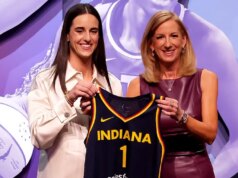 مفوض WNBA يتعهد باتخاذ إجراءات صارمة ضد “العنصرية وكراهية النساء” ويتهرب من الأسئلة الكبيرة في المؤتمر الصحفي لـ All-Star
| itg-ar.com مفوض WNBA يتعهد باتخاذ إجراءات صارمة ضد "العنصرية وكراهية النساء" ويتهرب من الأسئلة الكبيرة في المؤتمر الصحفي لـ All-Star
| itg-ar.com