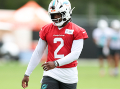 من المتوقع أن يكون Dolphins QB الذي تبلغ تكلفته 67 مليون دولار “أكبر تمثال نصفي” وجسر آرك مانينغ باهظ الثمن
| itg-ar.com من المتوقع أن يكون Dolphins QB الذي تبلغ تكلفته 67 مليون دولار "أكبر تمثال نصفي" وجسر آرك مانينغ باهظ الثمن
| itg-ar.com