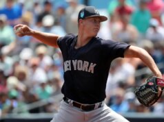 من المحتمل أن يستدعي فيليز لاعب يانكيز السابق ليشارك لأول مرة في MLB ضد نيويورك
| itg-ar.com من المحتمل أن يستدعي فيليز لاعب يانكيز السابق ليشارك لأول مرة في MLB ضد نيويورك
| itg-ar.com