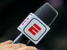 نجم ESPN “يبتعد” إلى أجل غير مسمى بعد البتر المنقذ للحياة بينما يقود بات مكافي الدعم
| itg-ar.com نجم ESPN "يبتعد" إلى أجل غير مسمى بعد البتر المنقذ للحياة بينما يقود بات مكافي الدعم
| itg-ar.com