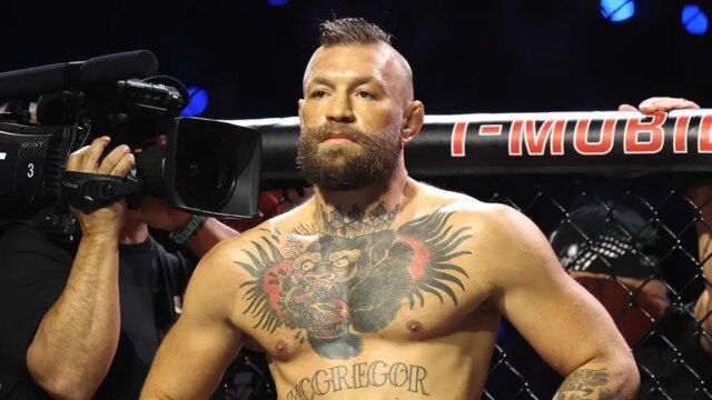 نجم WWE بول هيمان ينتقد إصابة كونور مكجريجور في عرض نجم WWE بول هيمان ينتقد إصابة كونور مكجريجور في عرض "Monday Night Raw"
| itg-ar.com