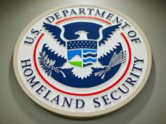 وزارة الأمن الوطني ترحل رجل مينيسوتا على الرغم من العفو
| itg-ar.com وزارة الأمن الوطني ترحل رجل مينيسوتا على الرغم من العفو
| itg-ar.com