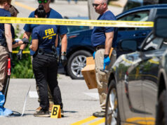 وكيل ICE يقتل شخصًا في مركبة في بيدفورد بولاية مين، كما يقول مسؤولو الولاية
| itg-ar.com وكيل ICE يقتل شخصًا في مركبة في بيدفورد بولاية مين، كما يقول مسؤولو الولاية
| itg-ar.com