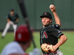 يأخذ D-backs لعبة الماكياج مع Cardinals في دور نجوم Tyler Locklear
| itg-ar.com يأخذ D-backs لعبة الماكياج مع Cardinals في دور نجوم Tyler Locklear
| itg-ar.com