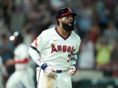 يؤدي برنامج Walk-off HBP إلى رفع الملائكة أمام الكاردينالز في قضية منخفضة الدرجات
| itg-ar.com يؤدي برنامج Walk-off HBP إلى رفع الملائكة أمام الكاردينالز في قضية منخفضة الدرجات
| itg-ar.com
