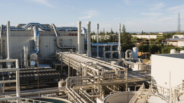 يبدأ أول مصنع لأشباه الموصلات التابع لشركة Bosch في الولايات المتحدة بإنتاج رقائق كربيد السيليكون بقطر 200 مم
| itg-ar.com