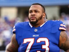 يشرح نجم Bills Dion Dawkins لماذا “يمتص” Josh Allen اللعب معه – بطريقة جيدة
| itg-ar.com يشرح نجم Bills Dion Dawkins لماذا "يمتص" Josh Allen اللعب معه - بطريقة جيدة
| itg-ar.com