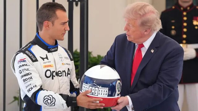يشيد ترامب بقدرة سائقي IndyCar "الخاصة" في معرض Freedom 250 يشيد ترامب بقدرة سائقي IndyCar "الخاصة" في معرض Freedom 250 Grand Prix، مما ينهي على ما يبدو الجدل الساخن
| itg-ar.com