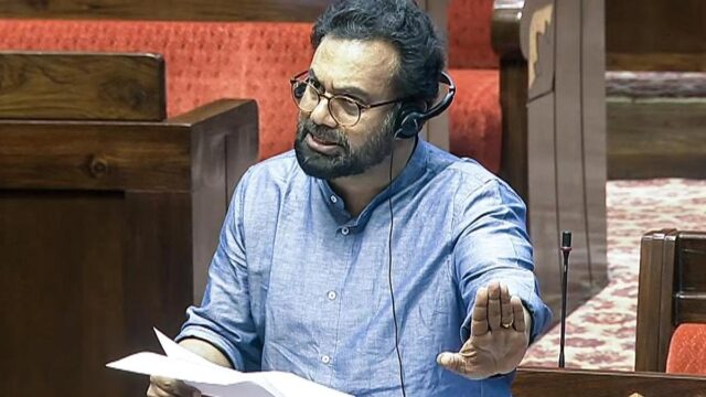يعارض CPI (M) تقديم مشروع قانون لمنح فاندي ماتارام الحماية يعارض CPI (M) تقديم مشروع قانون لمنح فاندي ماتارام الحماية القانونية، ويصفه بأنه غير دستوري
| itg-ar.com