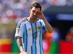 يعود ليونيل ميسي إلى الأرجنتين للراحة بعد الخسارة في نهائي كأس العالم أمام إسبانيا
| itg-ar.com يعود ليونيل ميسي إلى الأرجنتين للراحة بعد الخسارة في نهائي كأس العالم أمام إسبانيا
| itg-ar.com