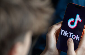 يقول الاتحاد الأوروبي إن TikTok لم يفعل ما يكفي لضمان سلامة القاصرين
| itg-ar.com يقول الاتحاد الأوروبي إن TikTok لم يفعل ما يكفي لضمان سلامة القاصرين
| itg-ar.com