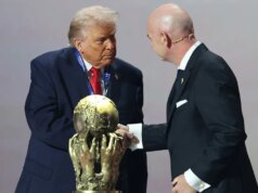 يقول المصدر إن ترامب اتصل برئيس الفيفا لمراجعة البطاقة الحمراء التي حصل عليها فولارين بالوغون قبل مباراة الولايات المتحدة وبلجيكا
| itg-ar.com يقول المصدر إن ترامب اتصل برئيس الفيفا لمراجعة البطاقة الحمراء التي حصل عليها فولارين بالوغون قبل مباراة الولايات المتحدة وبلجيكا
| itg-ar.com