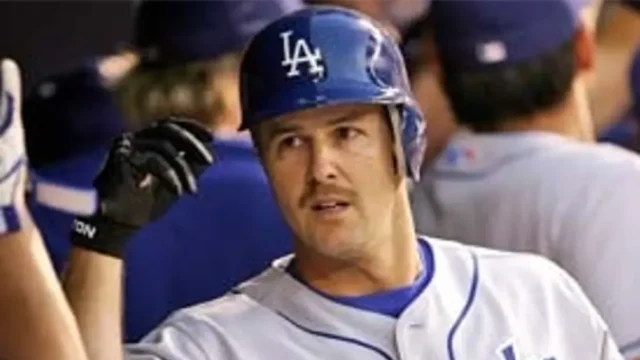 يمكن أن يفتح انتخاب قاعة المشاهير لجيف كينت الباب أمام يمكن أن يفتح انتخاب قاعة المشاهير لجيف كينت الباب أمام لاعب أساسي ثانٍ تم إغفاله
| itg-ar.com