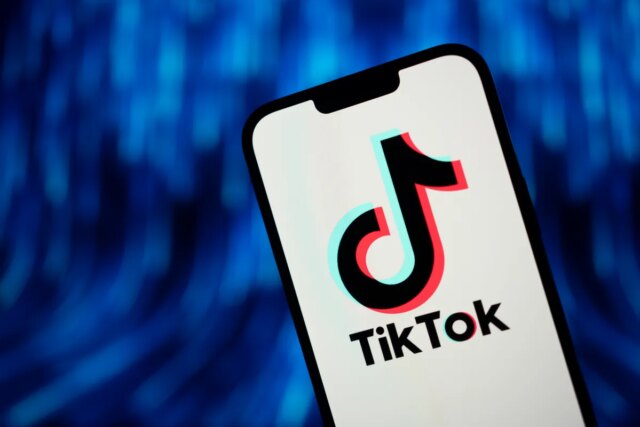 يمكن للموظفين الفيدراليين تنزيل TikTok على هواتف عملهم مرة أخرى يمكن للموظفين الفيدراليين تنزيل TikTok على هواتف عملهم مرة أخرى
| itg-ar.com